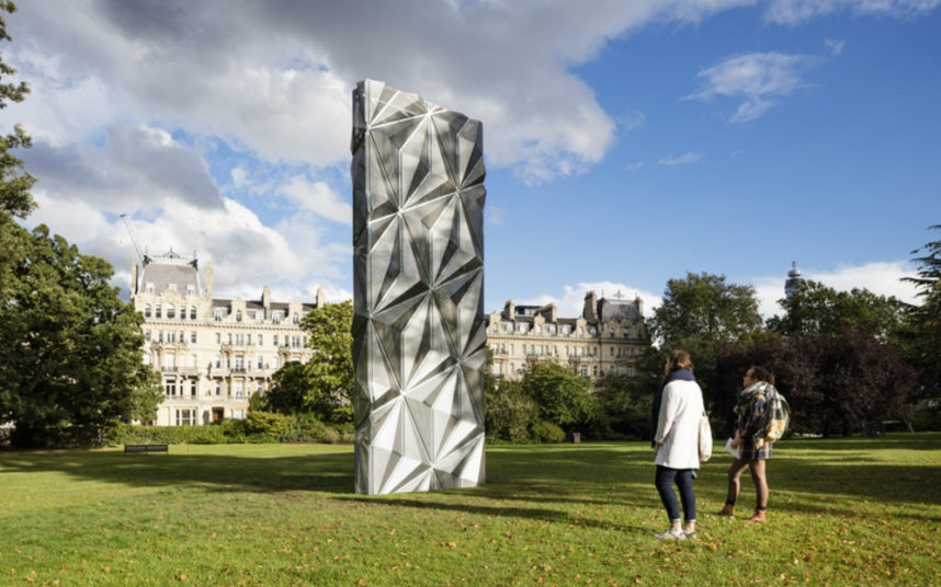 conrad-shawcross-monolith